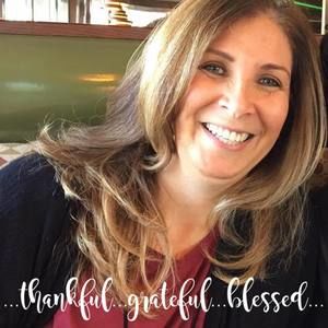 Meet your Posher, Stacy